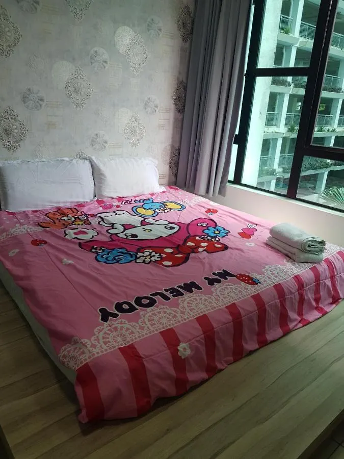 02-Austin Regency Homestay For 2Pax Pool View Johor Bahru
